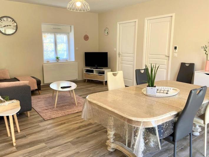 Location de vacances pour 6 personnes, avec jardin à Seigy - 3