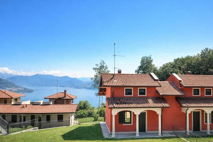 Villa pour 6 personnes, avec jardin ainsi que vue sur le lac et vue, animaux acceptés à Comune di Stresa - 4