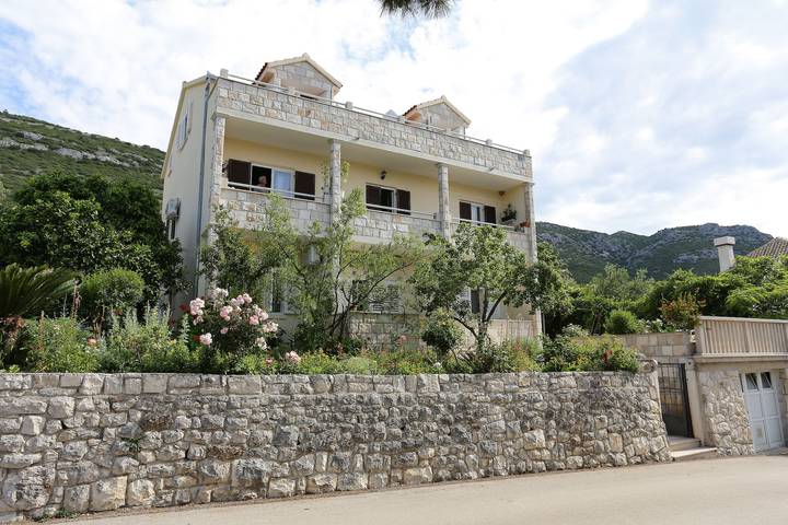 Ganze Wohnung, 1-Zimmer-Ferienwohnung am Strand Viganj, Peljesac -d in Viganj, Dubrovnik-Neretva