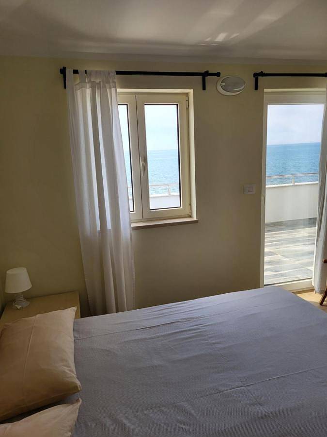 Ferienwohnung für 2 Personen, mit Garten und Terrasse sowie Ausblick in Umag und Umgebung - 4