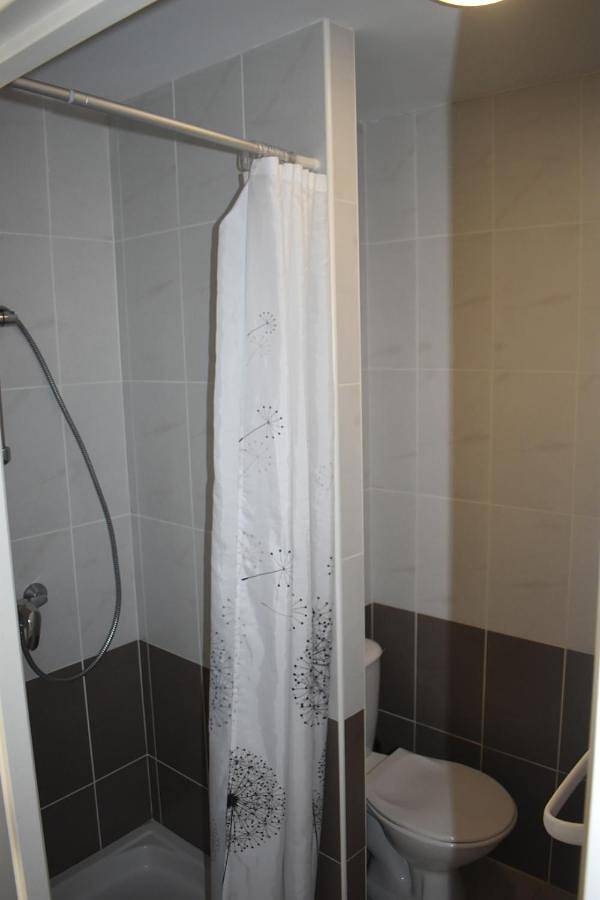 Location de vacances pour 2 personnes, avec balcon à Goutrens - 4