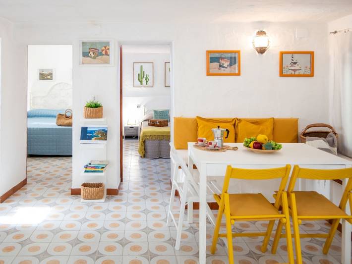 Ferienwohnung für 4 Personen, mit Balkon und Terrasse sowie Garten auf La Maddalena - 2