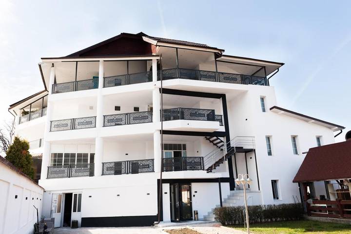Hotel dla 2 osób, z ogród i basen oraz widok w Karpaty (Rumunia)