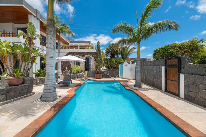 Ferielejlighed for 2 personer, med have i Lanzarote