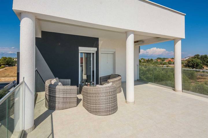 Ferienwohnung für 5 Personen, mit Balkon und Balkon/Terrasse auf Vir - 4