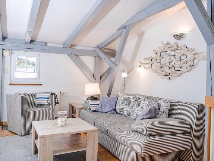 Ferienwohnung für 3 Personen, mit Balkon und Pool sowie Sauna, kinderfreundlich in Kühlungsborn