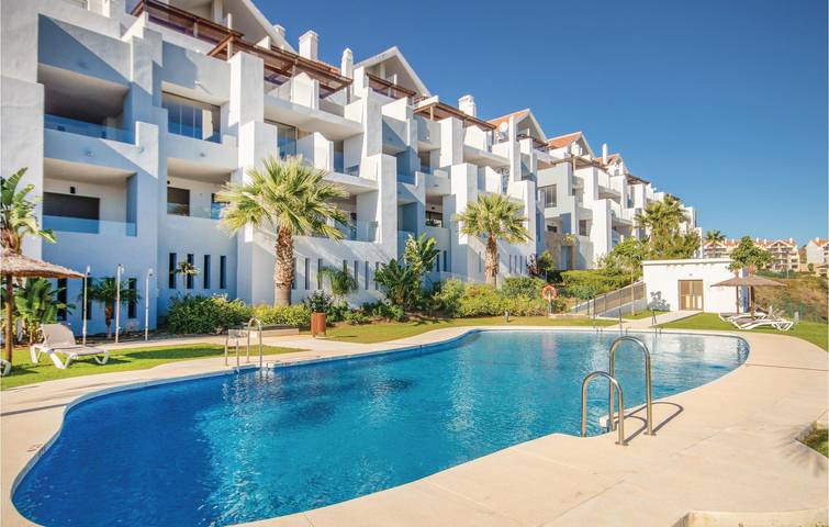 Gîte pour 2 personnes, avec terrasse et piscine à Mijas - 2