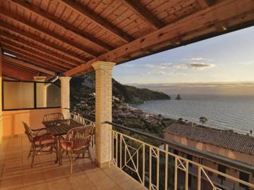 Apartment for 2 People in Agios Gordios, Corfu, Photo 3