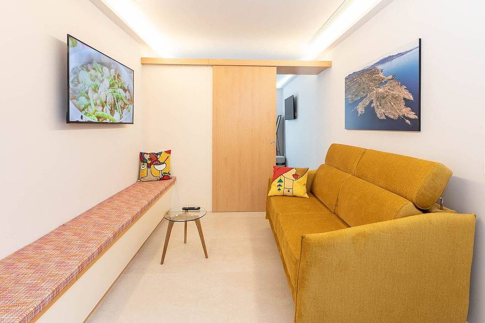 Apartamento entero, 3-3 Cap De Creus - Standard Apartment in Figueras, Alt Empordà