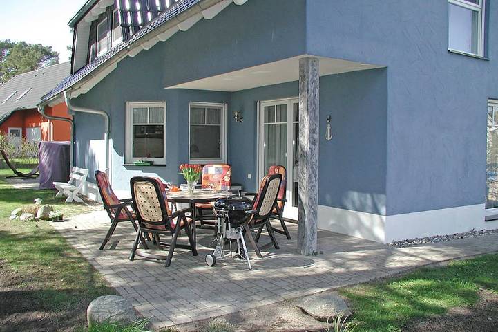 Ferienhaus für 6 Personen, mit Terrasse und Garten sowie Sauna