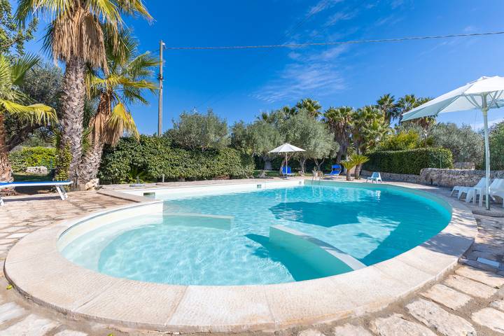 Casa vacanza per 16 persone, con piscina per bambini e giardino in Ragusa