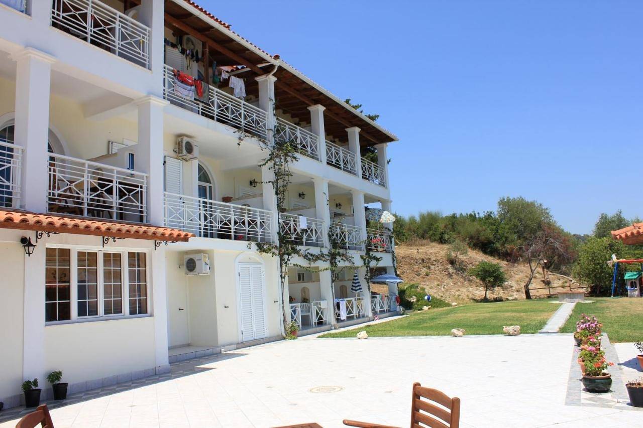 Entire apartment, Studio Ground Floor in Keri, Laganas