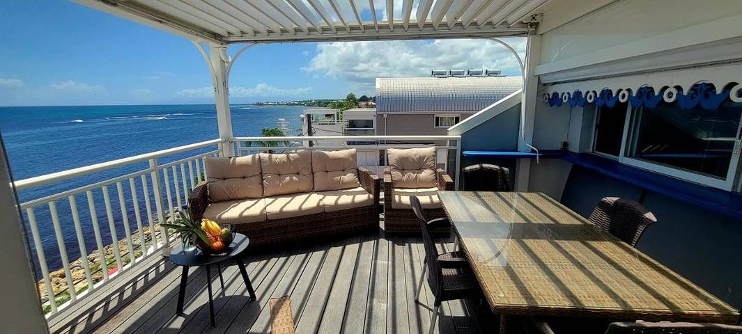 Gîte pour 6 personnes, avec vue et terrasse dans Plage des Raisins Clairs - 4