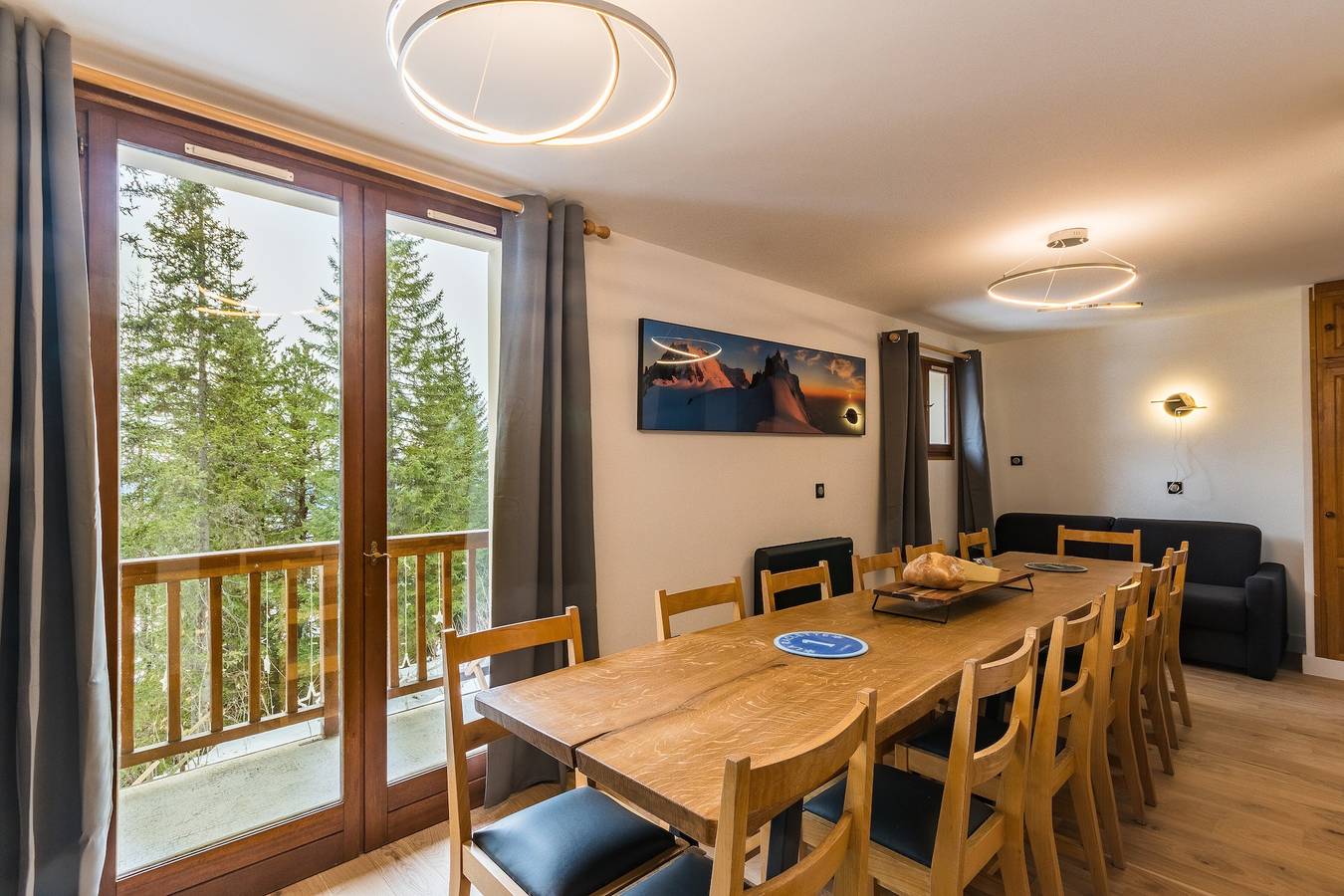 Holiday Home 'Chalet Antonin La Plagne 1800' with Mountain View, Private Garden and Wi-Fi in La Plagne, La Plagne-Tarentaise