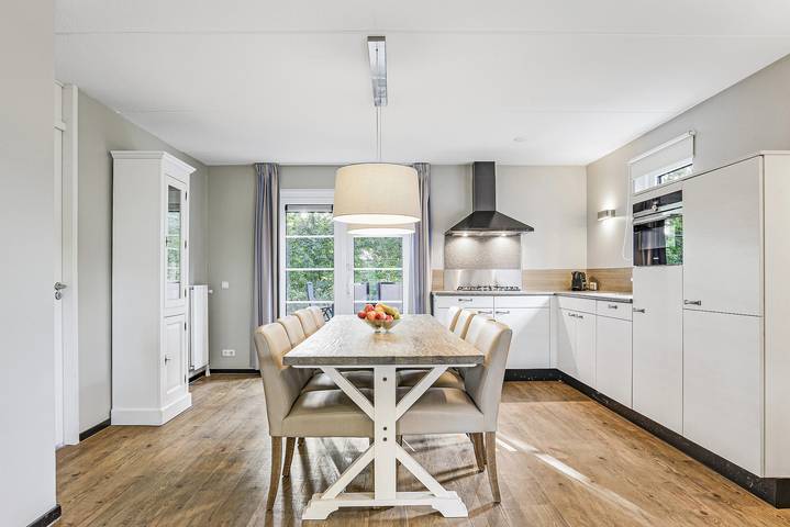 Bungalow für 8 Personen, mit Balkon/Terrasse und Terrasse in Burgh-Haamstede - 4