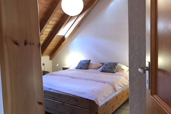 Ferienwohnung für 3 Personen, mit Terrasse in Leinsweiler - 2