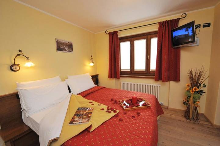 Hotel per 3 persone, con sauna e giardino nonché idromassaggio - 1