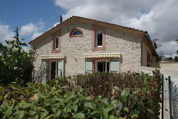 Location de vacances pour 5 personnes à Saint-Jean-de-Serres