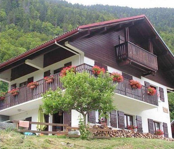 Appartement de vacances pour 4 personnes, avec jardin et vue, animaux acceptés
