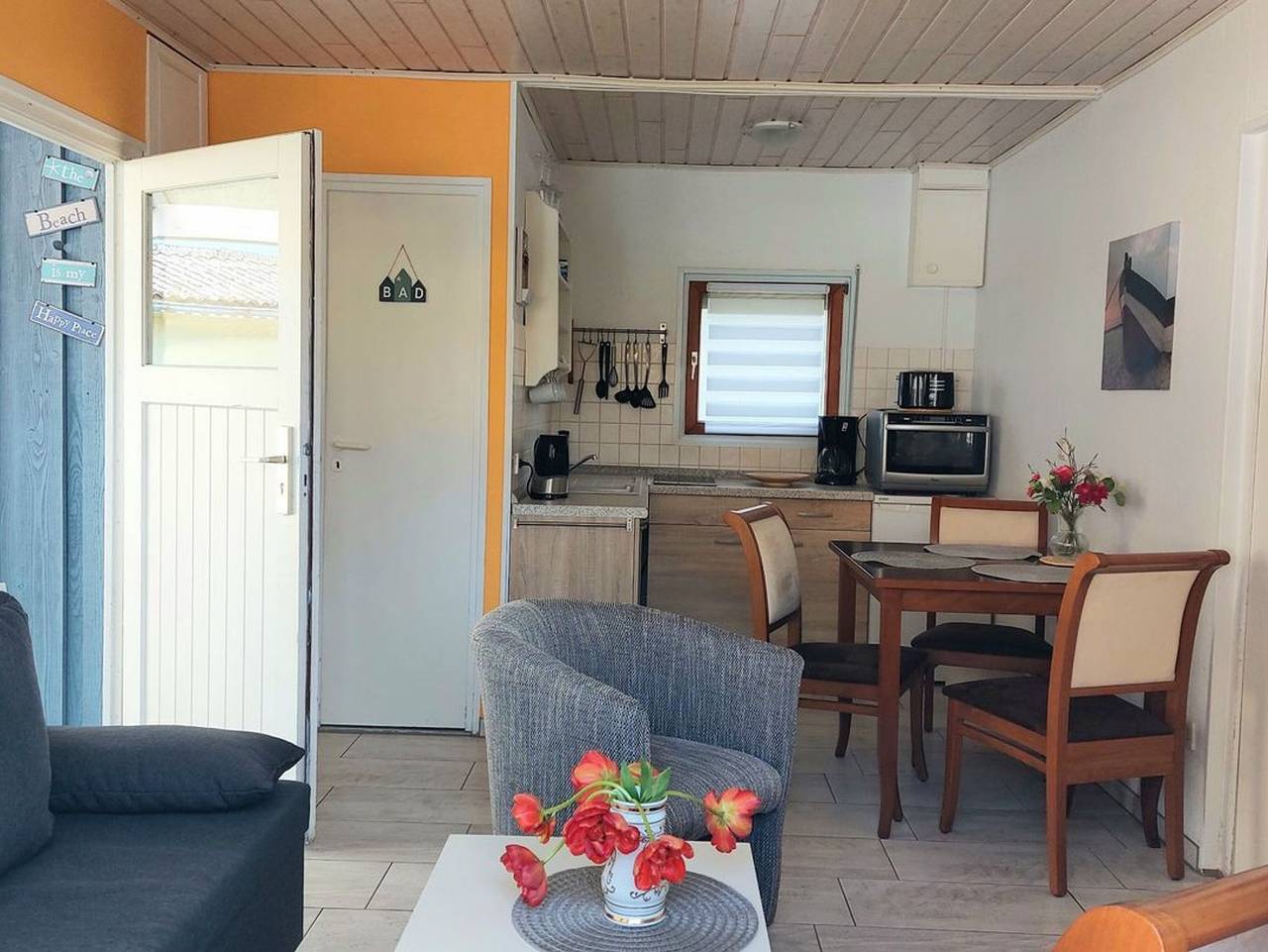 Ferienhaus "Haus Svenja" - Komfortabler Bungalow mit überdachter Terrasse in Seeheilbad Graal-Müritz in Graal-Müritz, Rostock und Umgebung