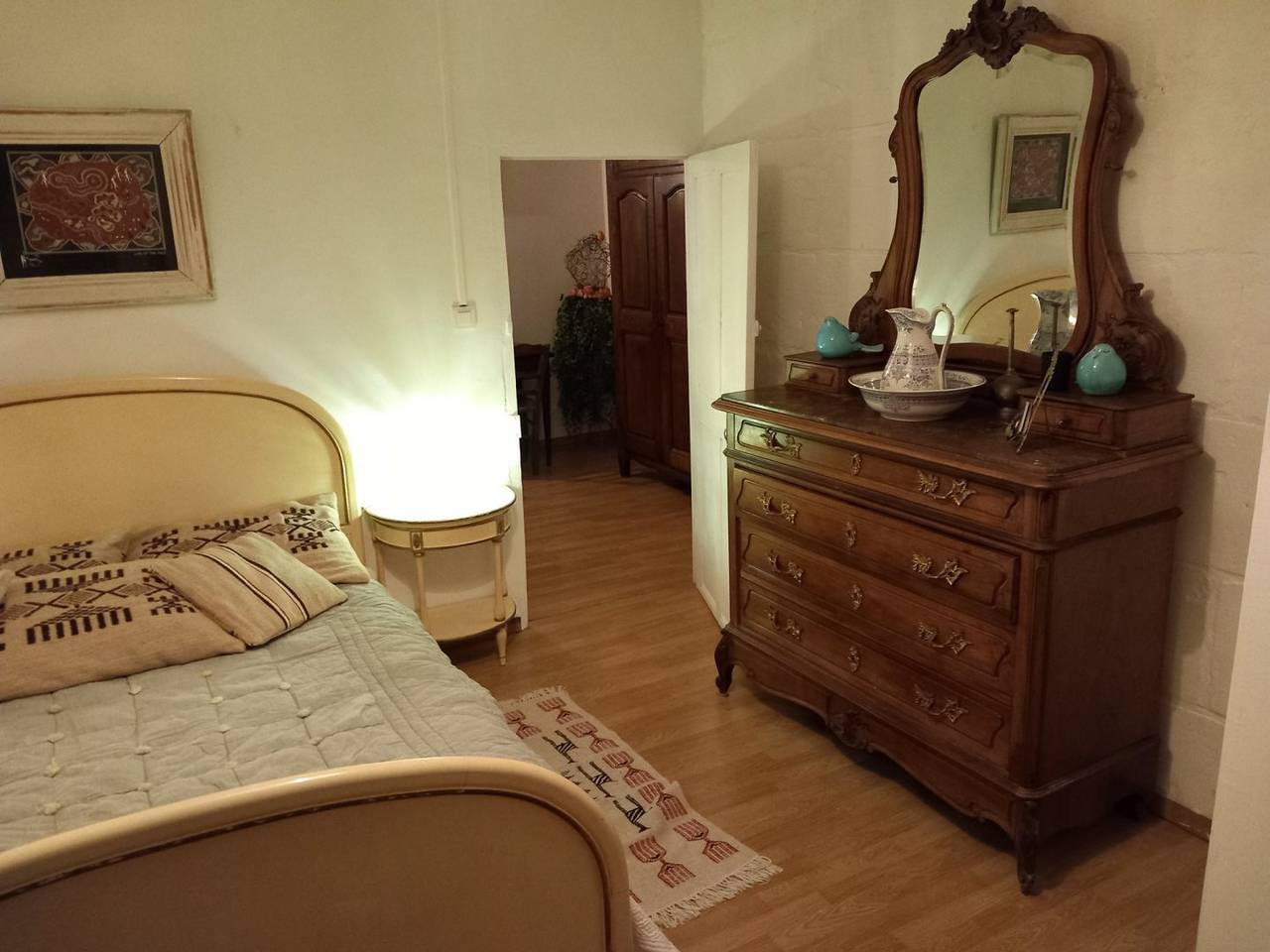 Chambre et table d'hôtes La P'tite Maison - Chambre in Jonquières-Saint-Vincent, Région de Nîmes