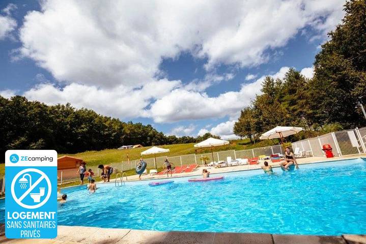 Tente pour 5 personnes, avec jacuzzi en Dordogne