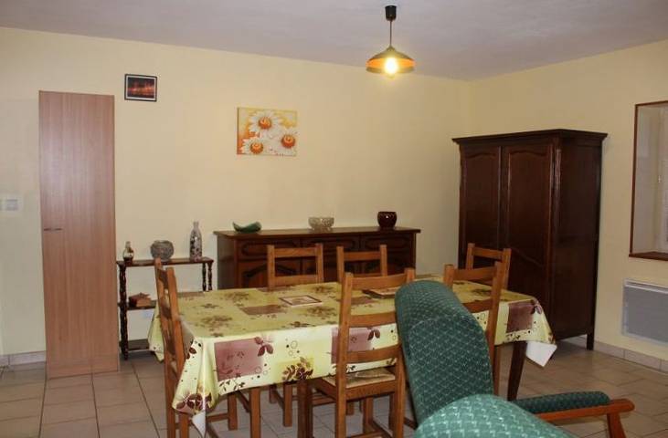 Gîte pour 13 personnes, avec jardin et terrasse dans Saône-et-Loire - 4