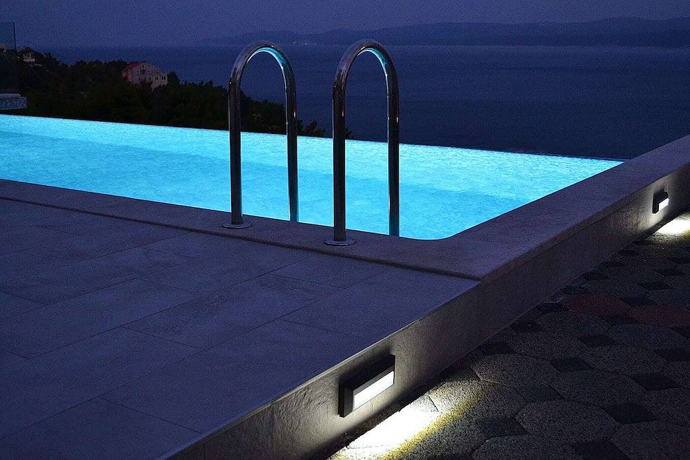 Appartement entier, Retraite avec vue sur la mer à Celina in Céline, Omiš-Riviera