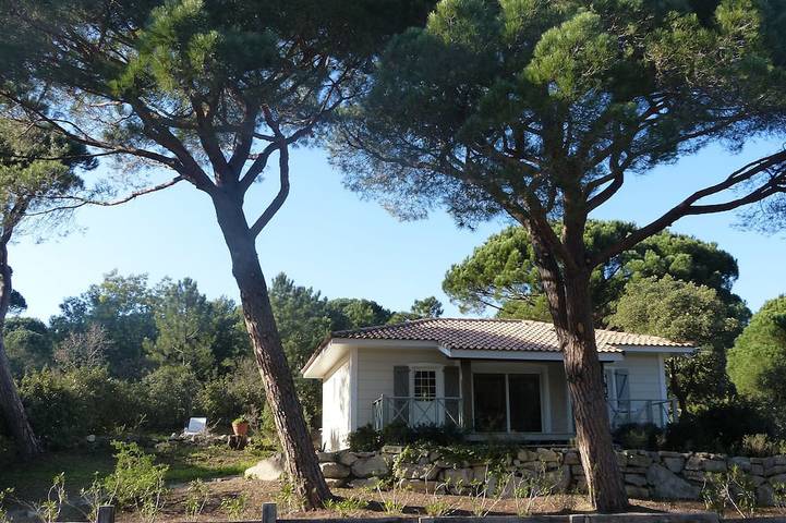 Holiday home for 6 people, with garden and terrace as well as pool, with pets - 1