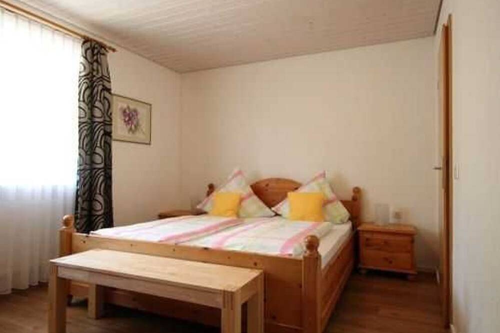 Entire apartment, House Andrea A - House Andrea in Meersburg, Obersee (Bodensee)