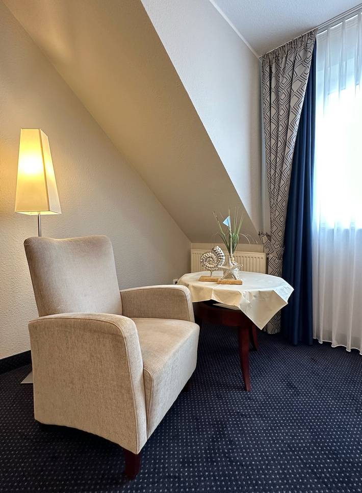 Hotel Garni Bendiks - Ez Pantryküche - Deichstr. 18 in Horumersiel, Wangerland