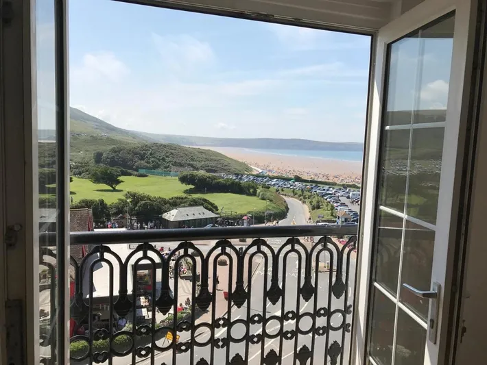 Apartamento de vacaciones para 7 personas, con jardín y vistas - 1