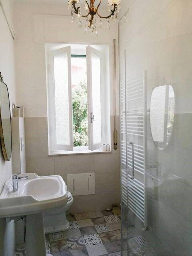 Appartement entier, Two-Bedroom Apartment in San Remo, Commune de Sanremo