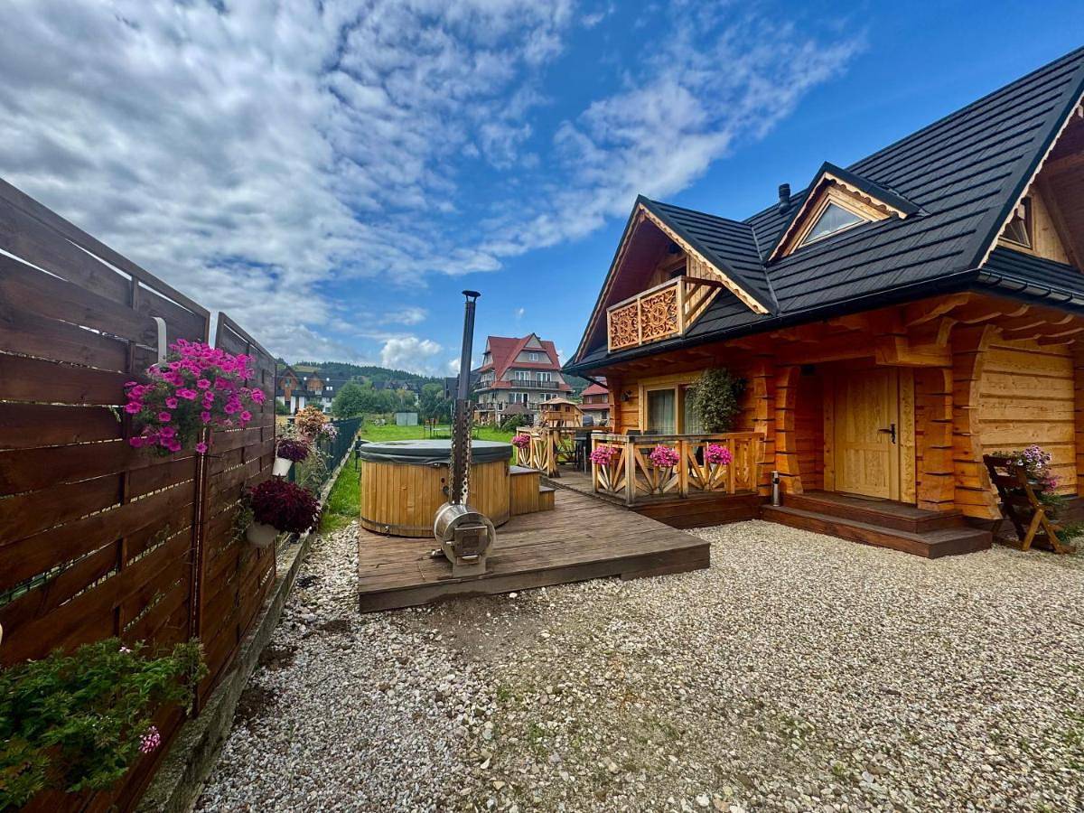 Góralska Osada Tatra House z jacuzzi in Białka Tatrzańska, Karpaty (Polska)