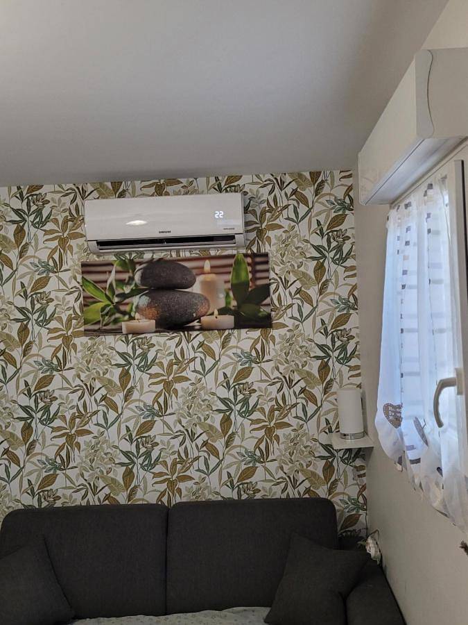 Maison d’hôte pour 6 personnes, avec vue et piscine ainsi que jardin et bassin pour enfant à La Chapelle-Aubareil - 3