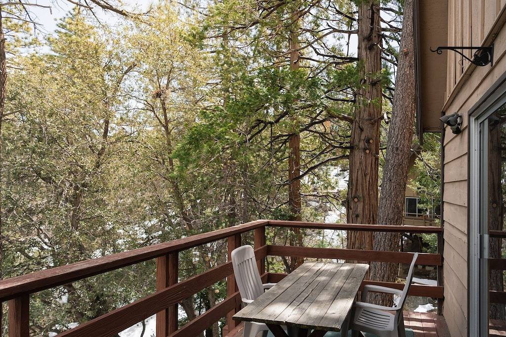 Log Cabin for 4 Guests in Idyllwild, Riverside County