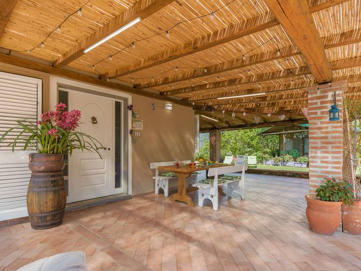 Ferienwohnung für 6 Personen, mit Terrasse und Garten an der Versilia - 2