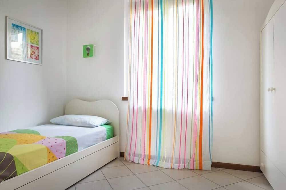 Ganze Wohnung, Casa Cariza-Apartment mit Gemeinschaftspool in Colà, Lazise