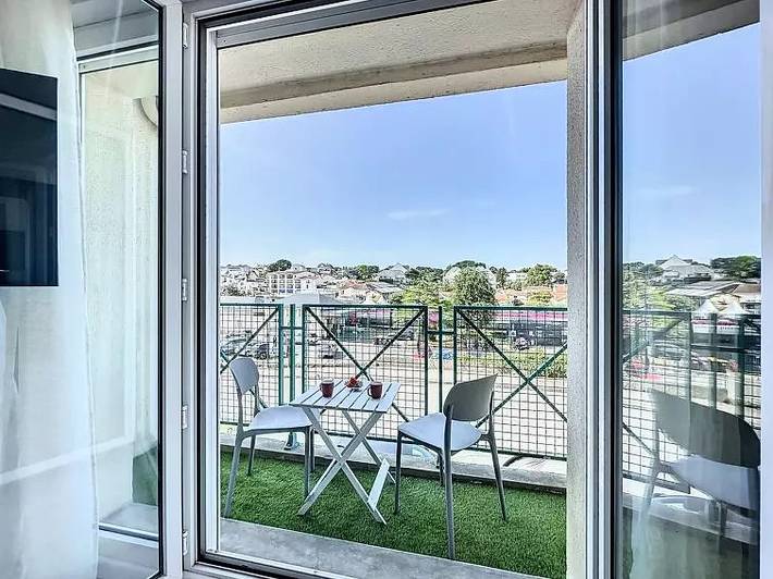 Gîte pour 4 personnes, avec balcon dans Gare De Pornic