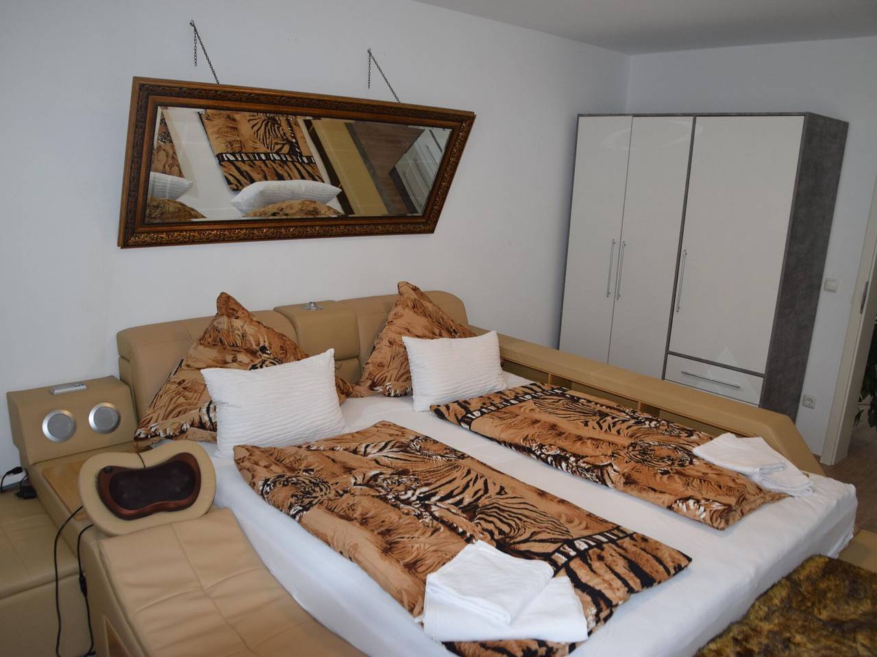 Apartamento entero, Apartamento en Essen con terraza y aparcamiento in Essen, Región del Ruhr