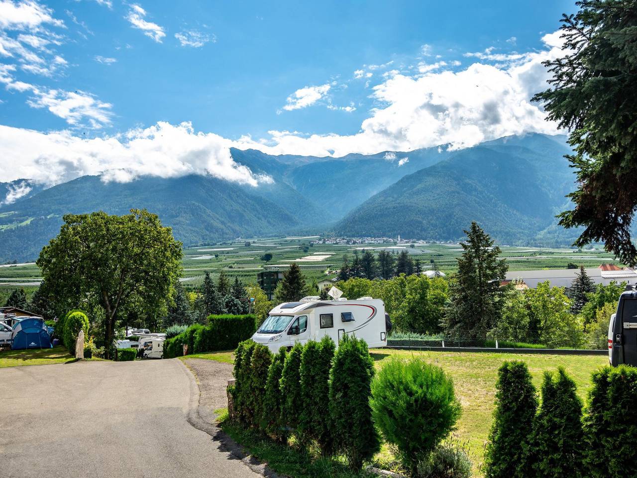 Ganze Ferienwohnung, Camping Latsch an der Etsch - Stellplatz in Latsch, Nationalpark Stilfser Joch