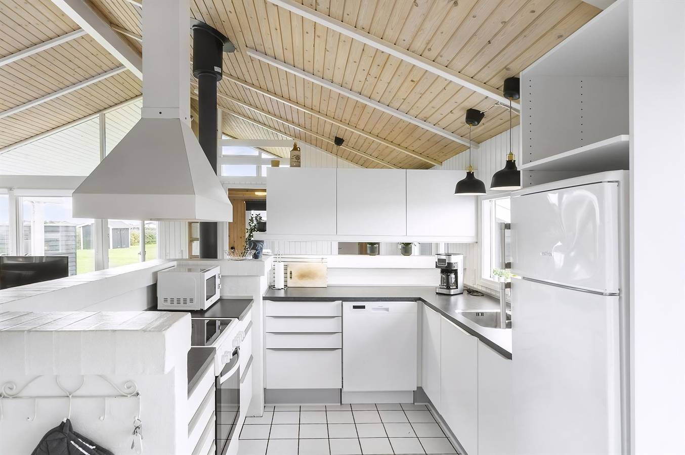 Stunning home in Løkken w/ Sauna, 3 Bedrooms and Indoor swimming pool in Løkken, Hjørring und Umgebung