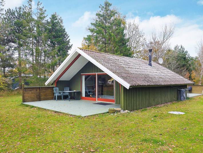 Feriehus for 5 personer, med terrasse, børnevenlig - 1