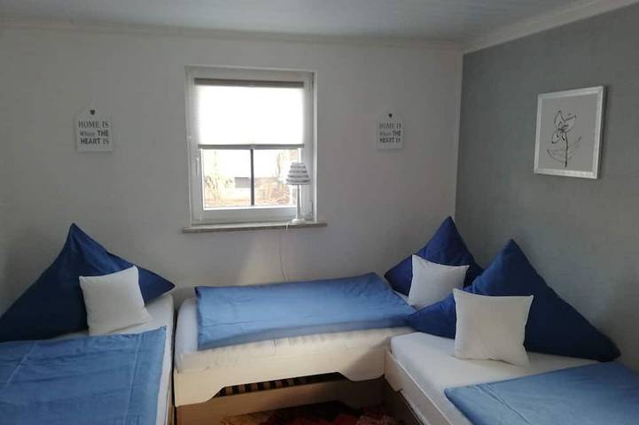 Ferienwohnung für 5 Personen, mit Terrasse in Zirndorf - 4