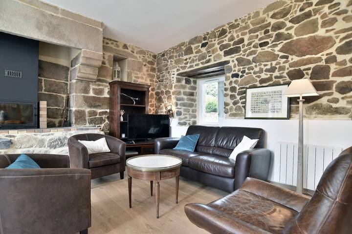 Location de vacances pour 9 personnes, avec terrasse et jardin à Pléven - 3