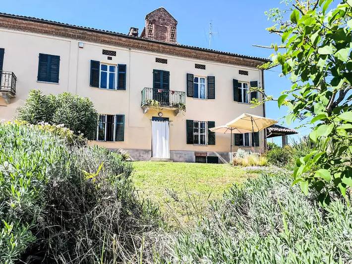 Villa per 4 persone, con giardino in Langhe