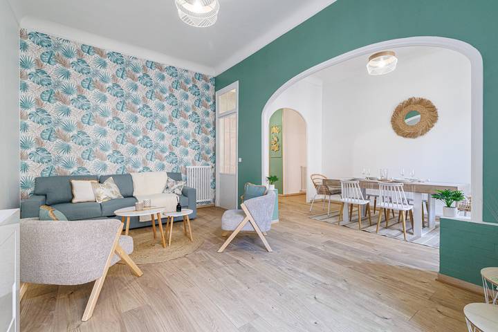 Gîte pour 6 personnes, avec balcon dans Port de Nice - 2