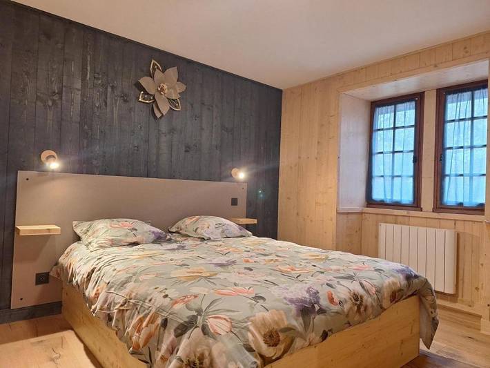 Chambre d’hôte pour 2 personnes, avec Terrasse ainsi que Jardin et Vue à Château-Chalon