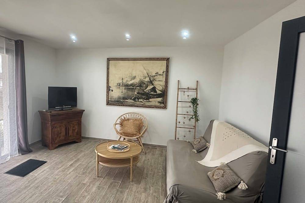 Ganze Wohnung, U Secondu - Quiet, spacious new apartment in Aléria, Corte und Umgebung