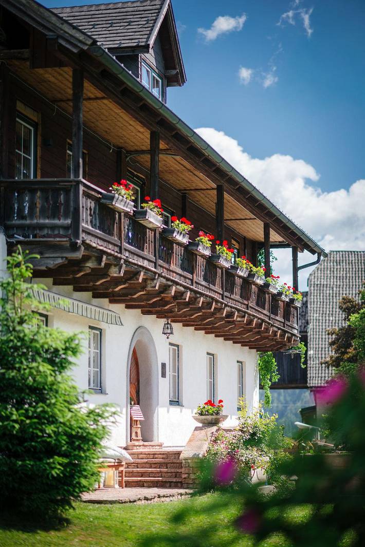 Ferienwohnung für 5 Personen, mit Ausblick und Garten, kinderfreundlich